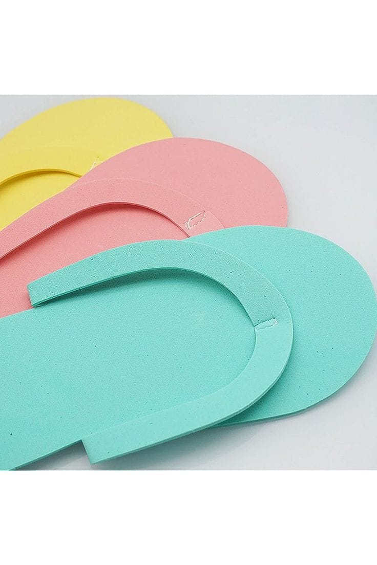 Disposable Pedicure Slippers – Foam Flip Flops (1 Pair) - Image 2