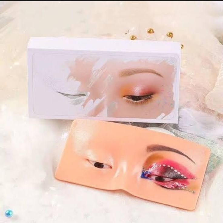 Silicone eye makeup practice board reusable face pad for MUAs